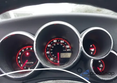 2006 Toyota Matrix from USA, damaged, VIN 2T1KR32E26C577930